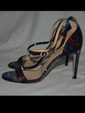 Sz 37.5 7 Chloe Gosselin Navy Floral Print Ankle Strap 3.5" Heels